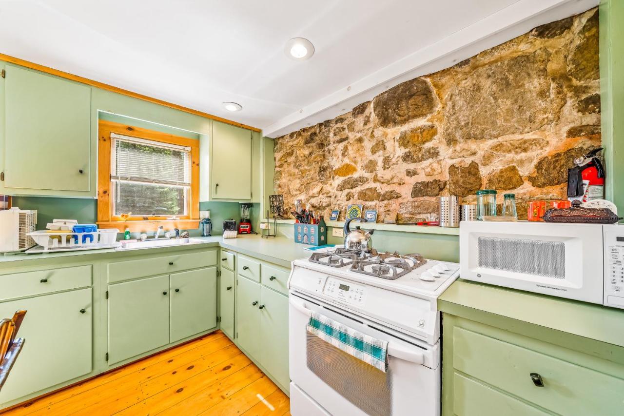Brook Sound Cabin Schroon Lake Экстерьер фото